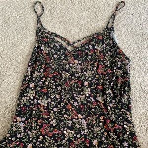 Flowered tank